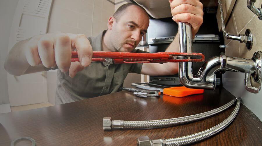 Local annual plumbing maintenance in Farley, IA